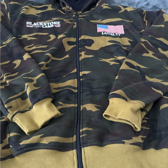 FULL SET (BLACKSTONE LABS) HOODIE WITH SWEAT PANTS. Awesome condition! - Picture 10 of 16